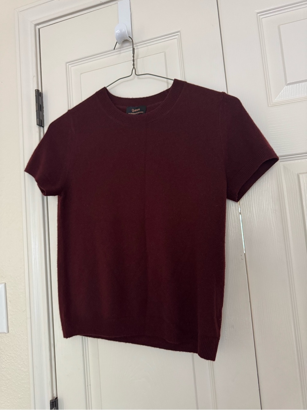100% cashmere Quince Woman’s Short Sleeve Crewneck T-Shirt - Burgundy